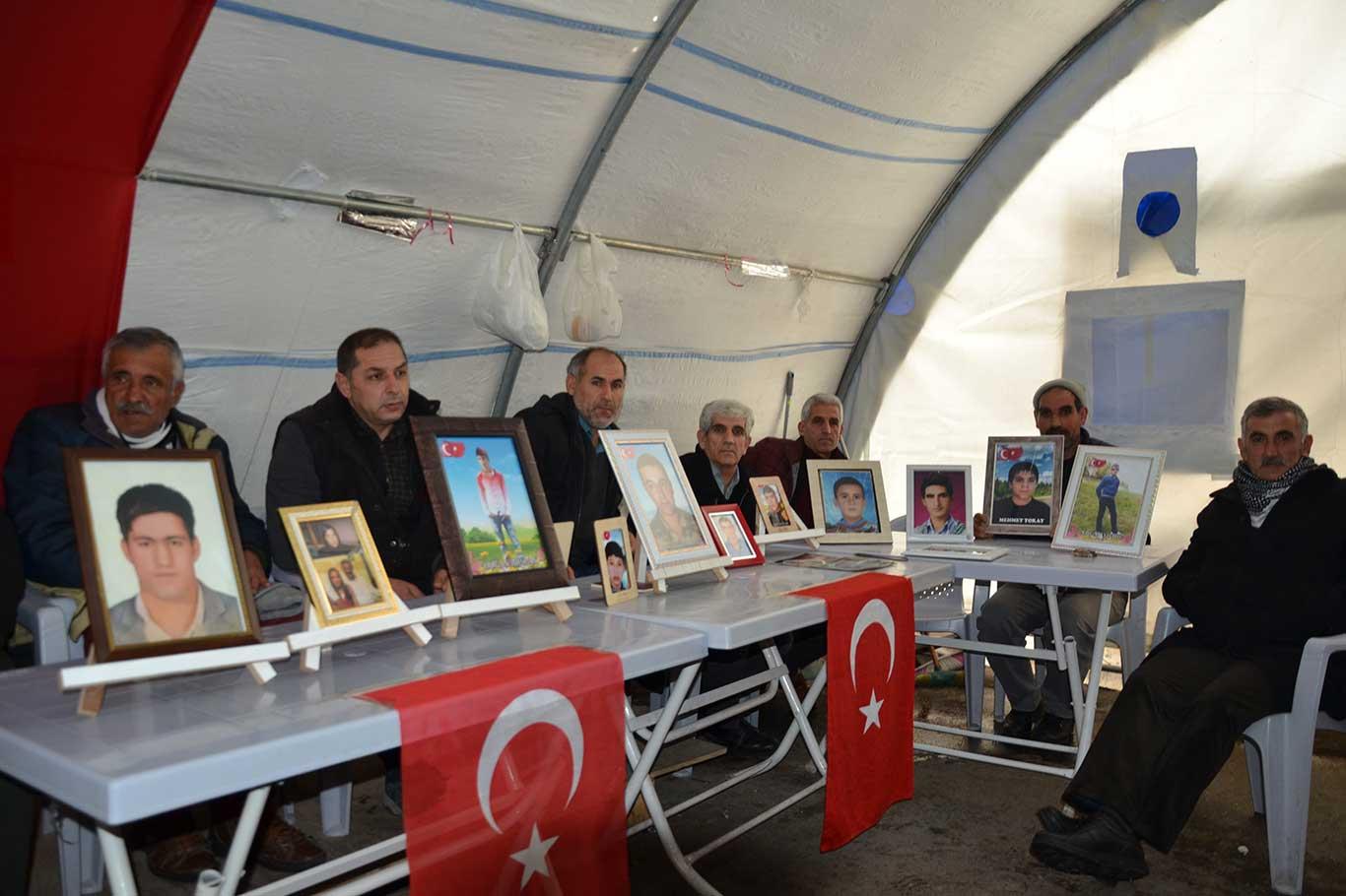 Evlat nöbeti eylemine bir katılım da Erzurum'dan geldi